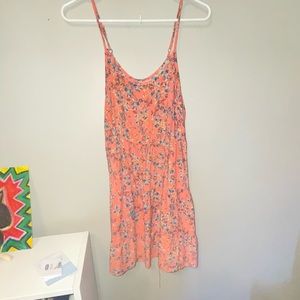 Woman’s summer dresss